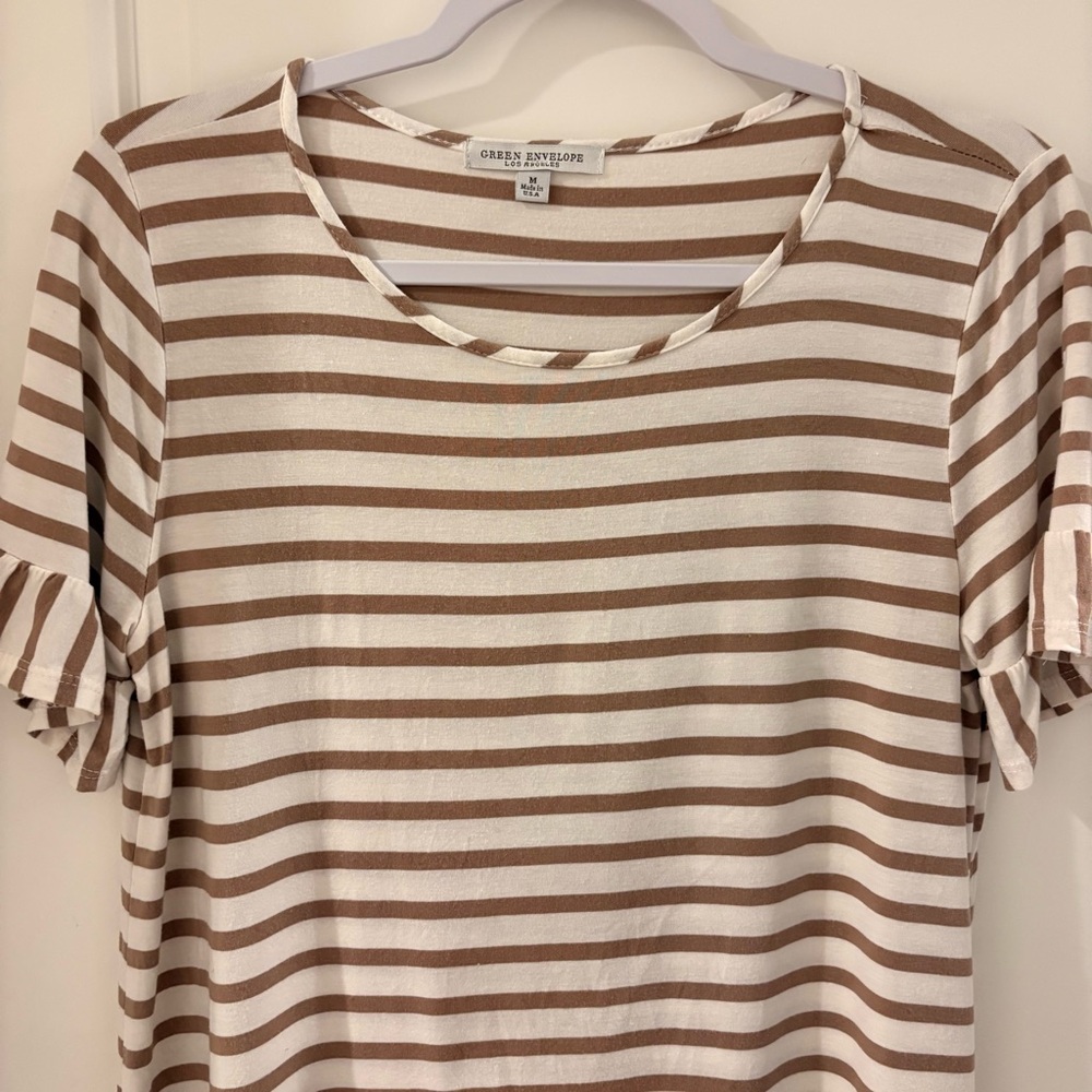 Green Envelope Striped Ruffle Sleeve Top - Picture 2 of 3